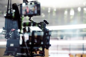 camera lors d'un tournage de film publicitaire à Pau
